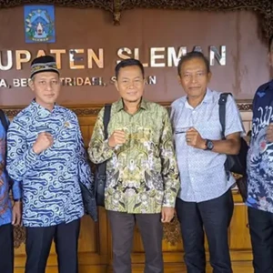 Kunjungan Kerja dr. Warkim Sutarto